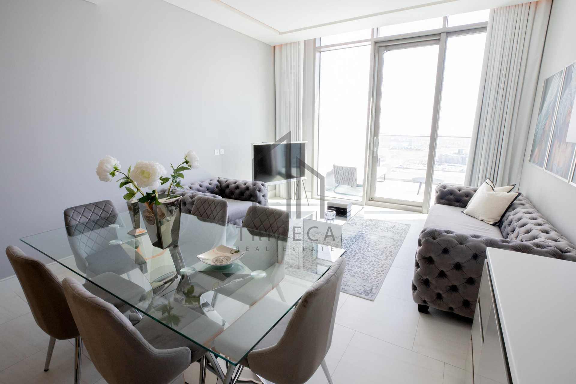 Condominium in Dubai, Dubayy 11656363
