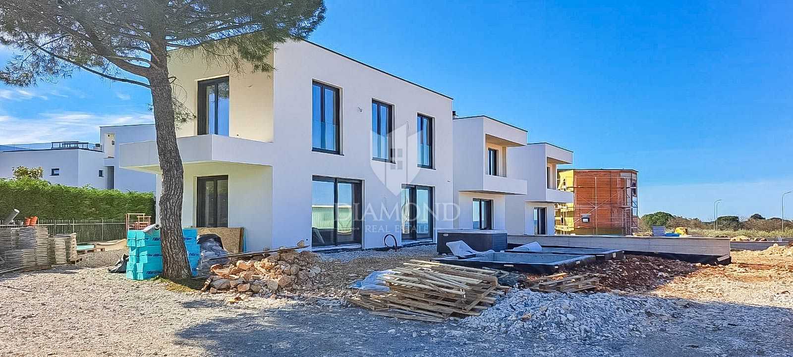 Dom w Poreč, Istria County 11656557