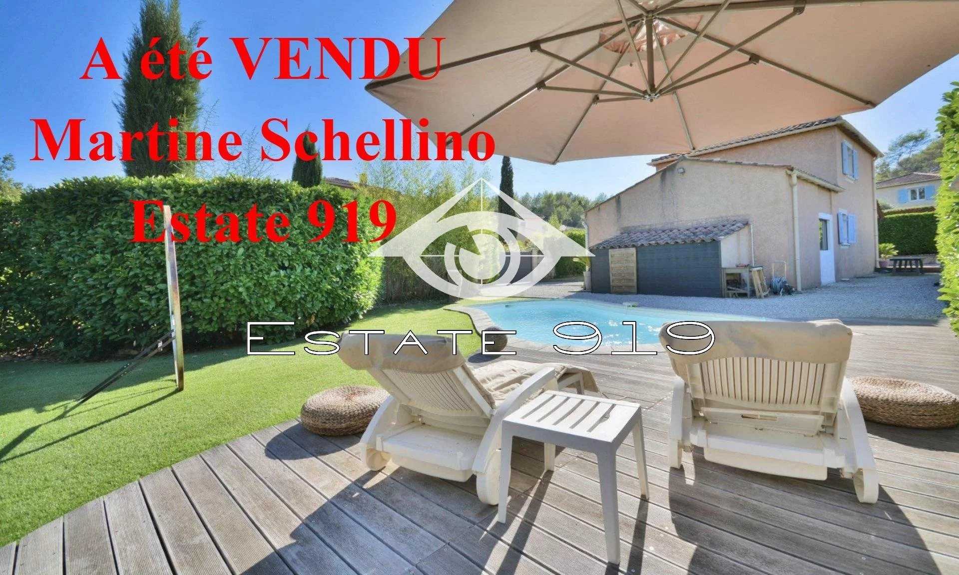 Talo sisään Valbonne, Provence-Alpes-Cote d'Azur 11656771