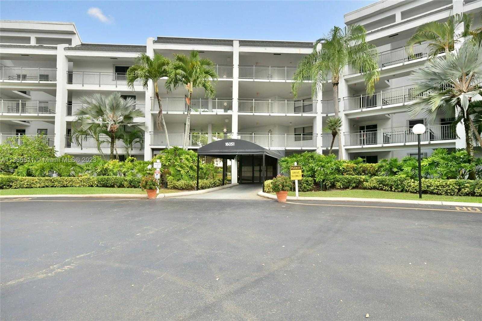 Condominium dans Weston, Floride 11656780