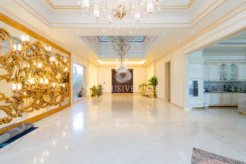 Residential in Dubai, Dubai 11657104