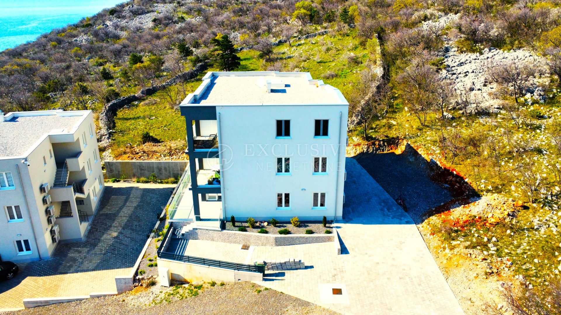 Квартира в Повіле, Приморсько-Горанська жупанія 11657428