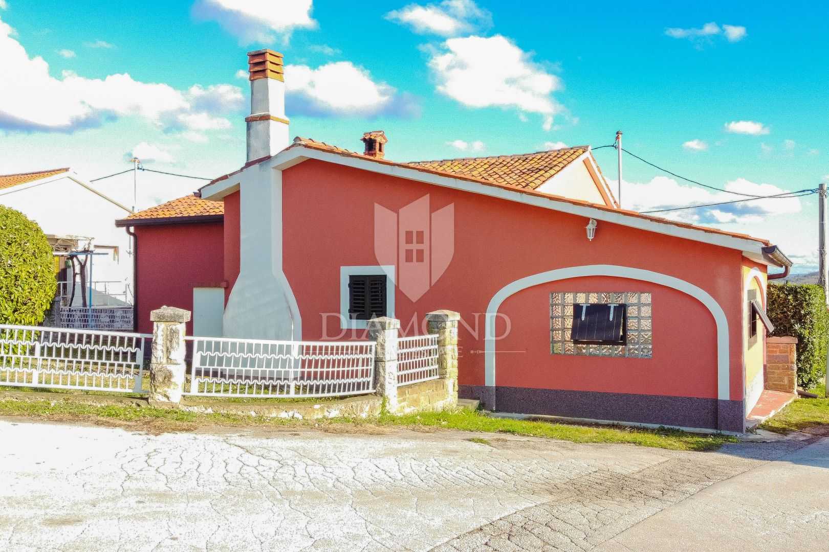 Hus i Buje, Istarska Zupanija 11657485