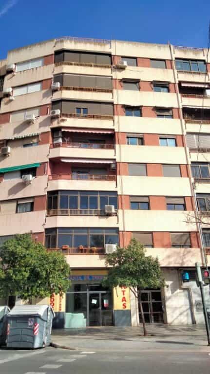 Condominium in Castellar y Oliveral, Valencia 11657567
