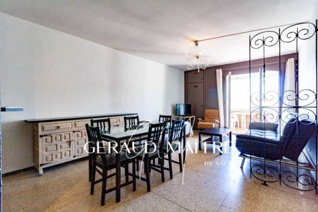 公寓 在 安普里亚斯城堡, 加泰罗尼亚 11657574