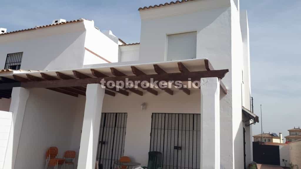 Hus i Coria del Rio, Andalusia 11657590