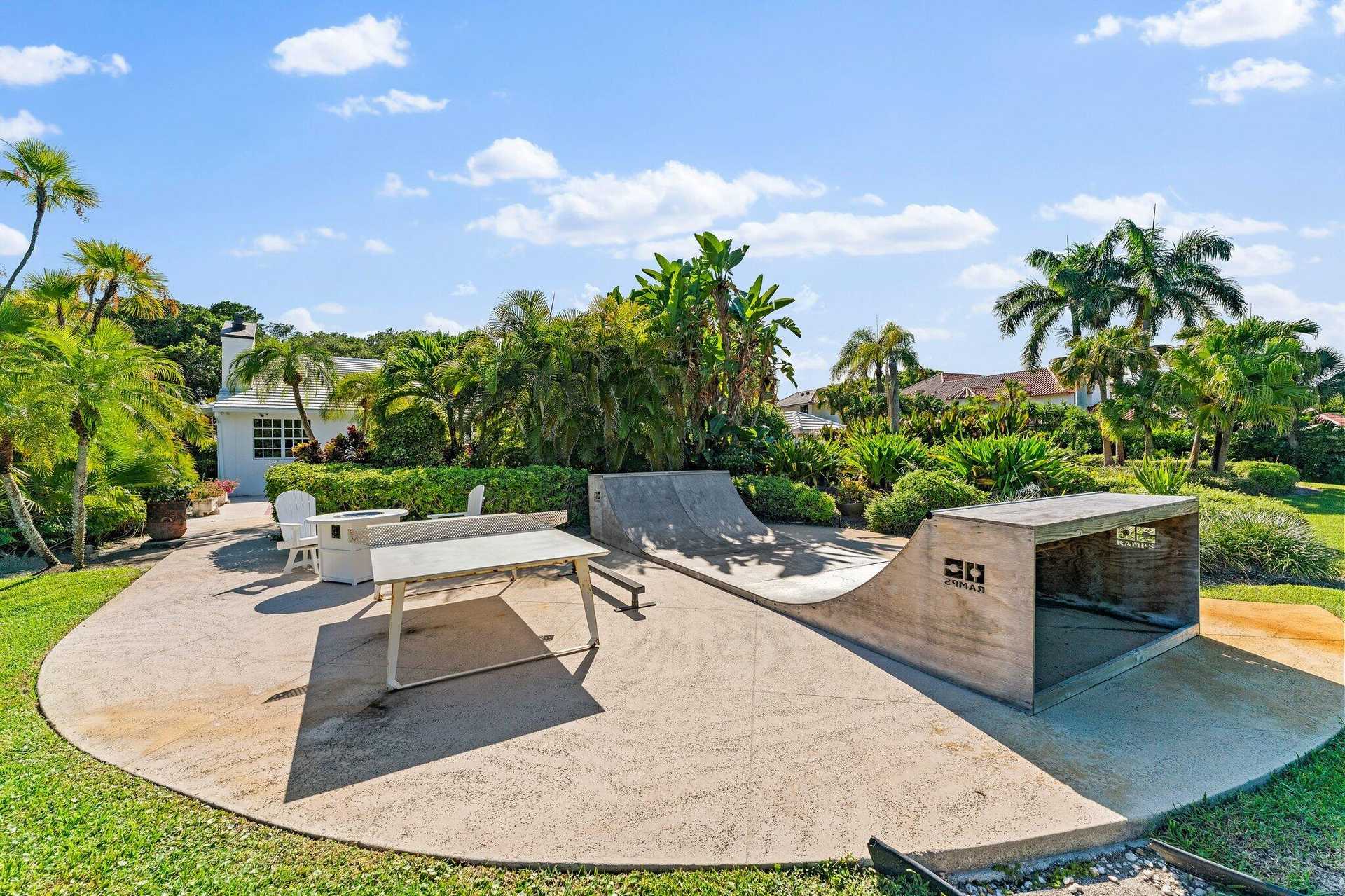 House in North Palm Beach, Florida 11657638