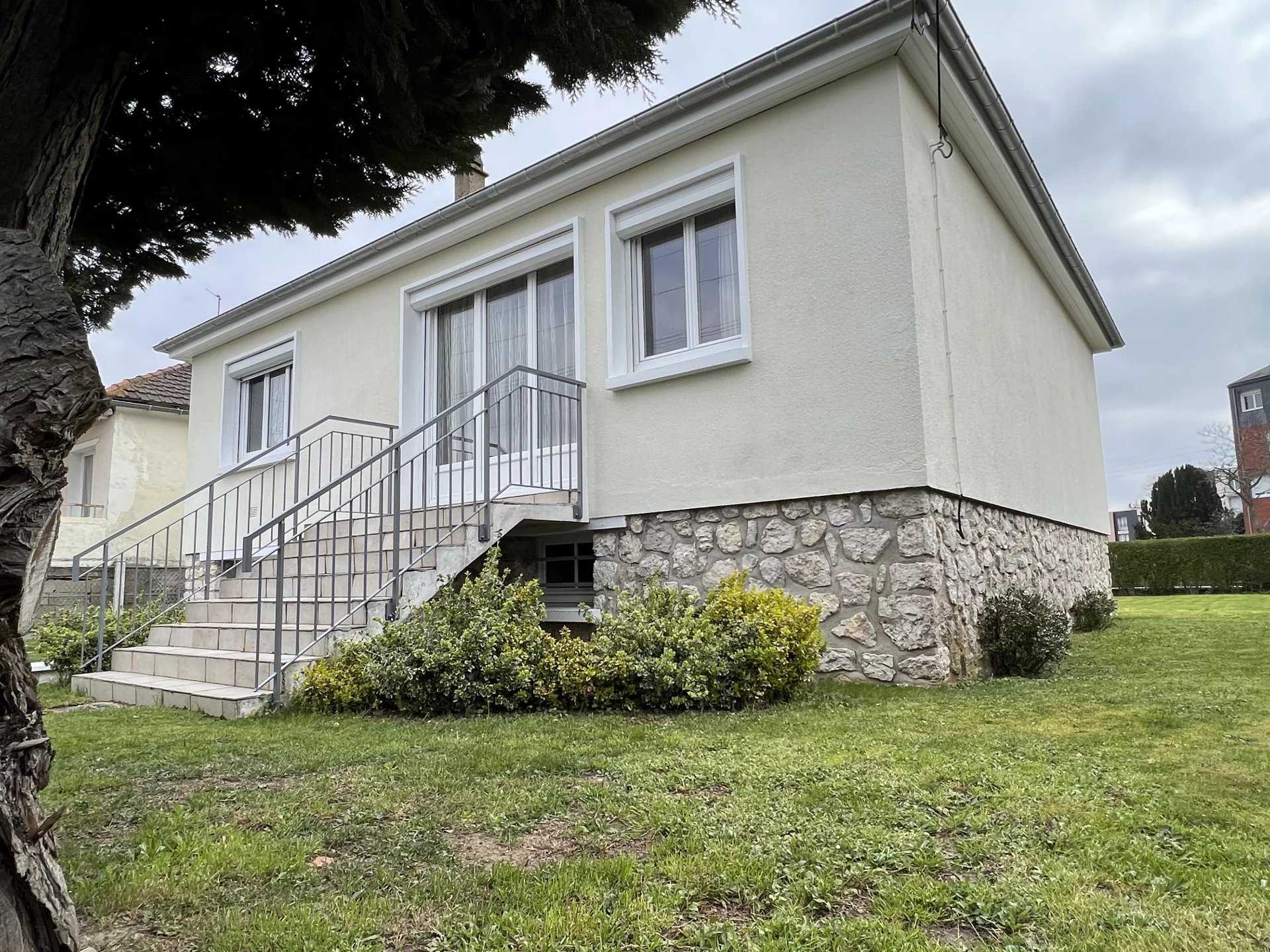 casa en Chateauneuf-en-Thymerais, Centro-Val de Loira 11657646