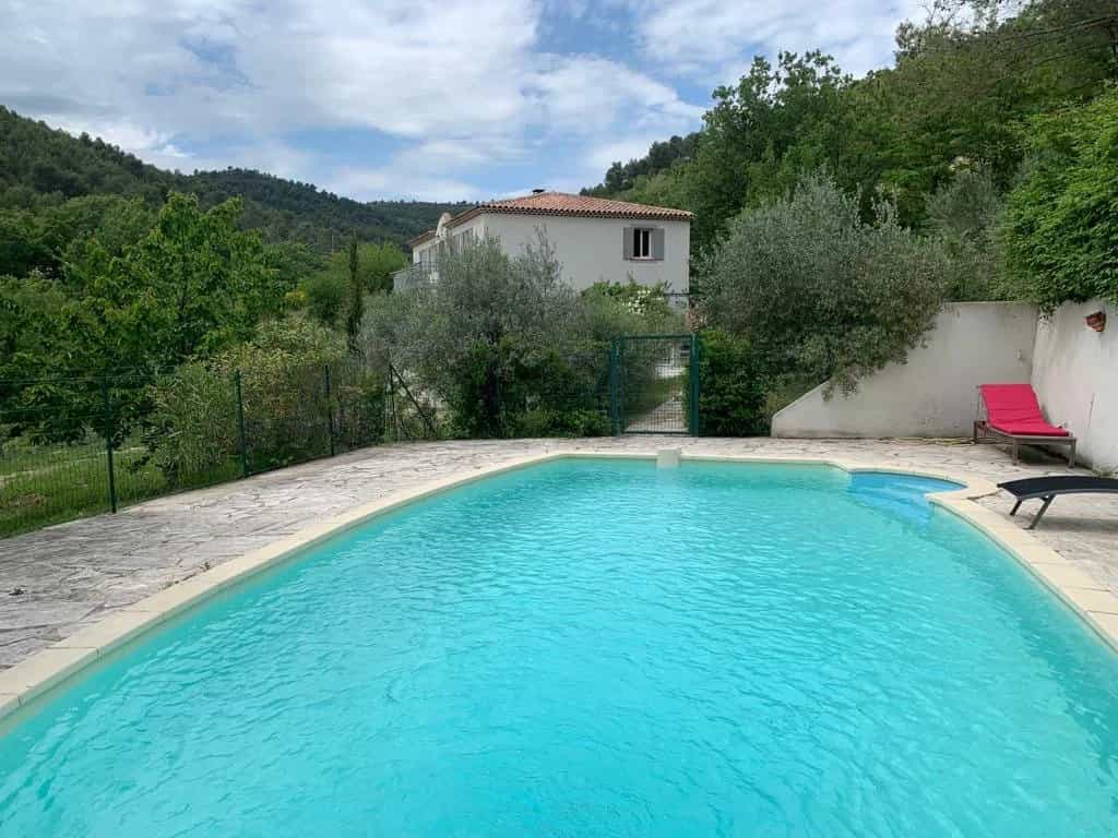 Muu sisään Manosque, Provence-Alpes-Cote d'Azur 11657682