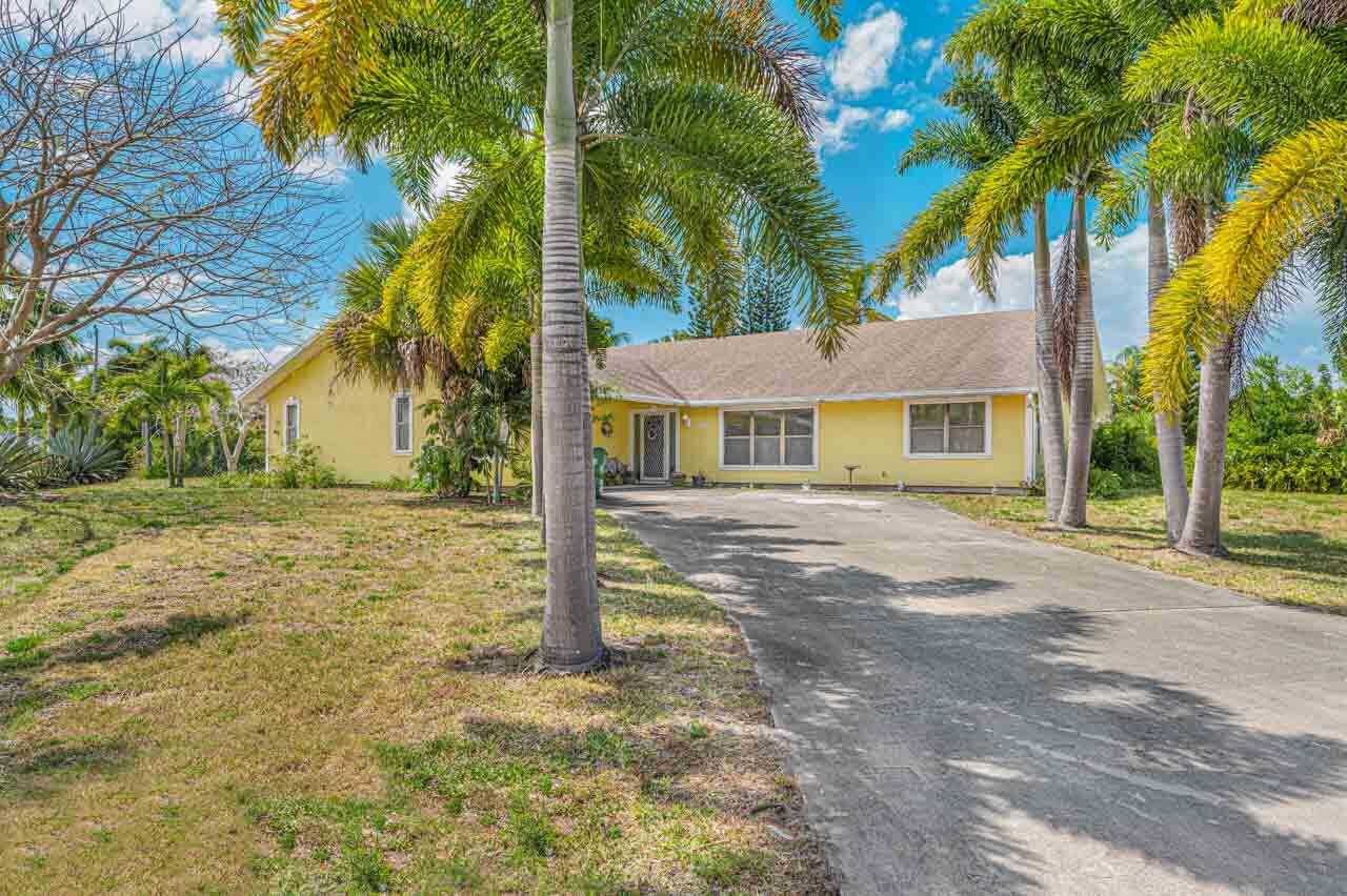 Hus i Port St. Lucie, Florida 11657755