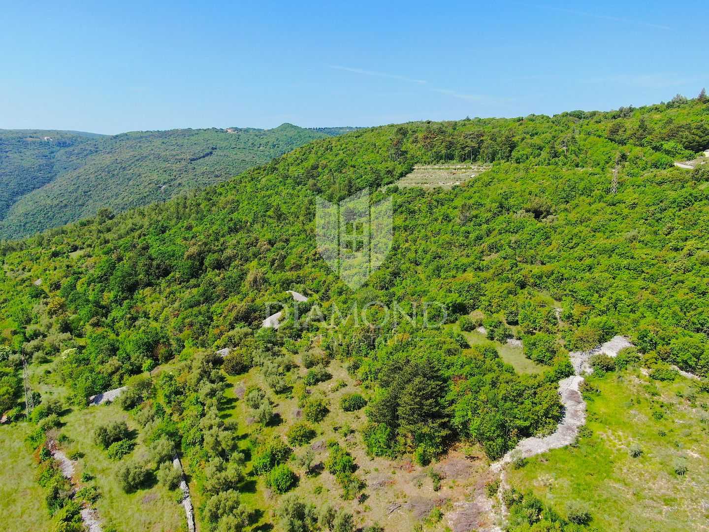 Tanah dalam Rabac, Istria County 11658213