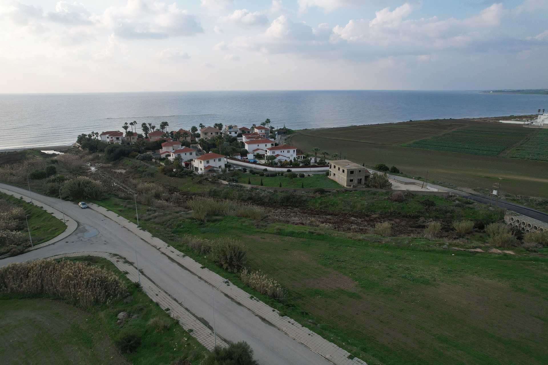 Tanah di Perivolia, Larnaca 11658309