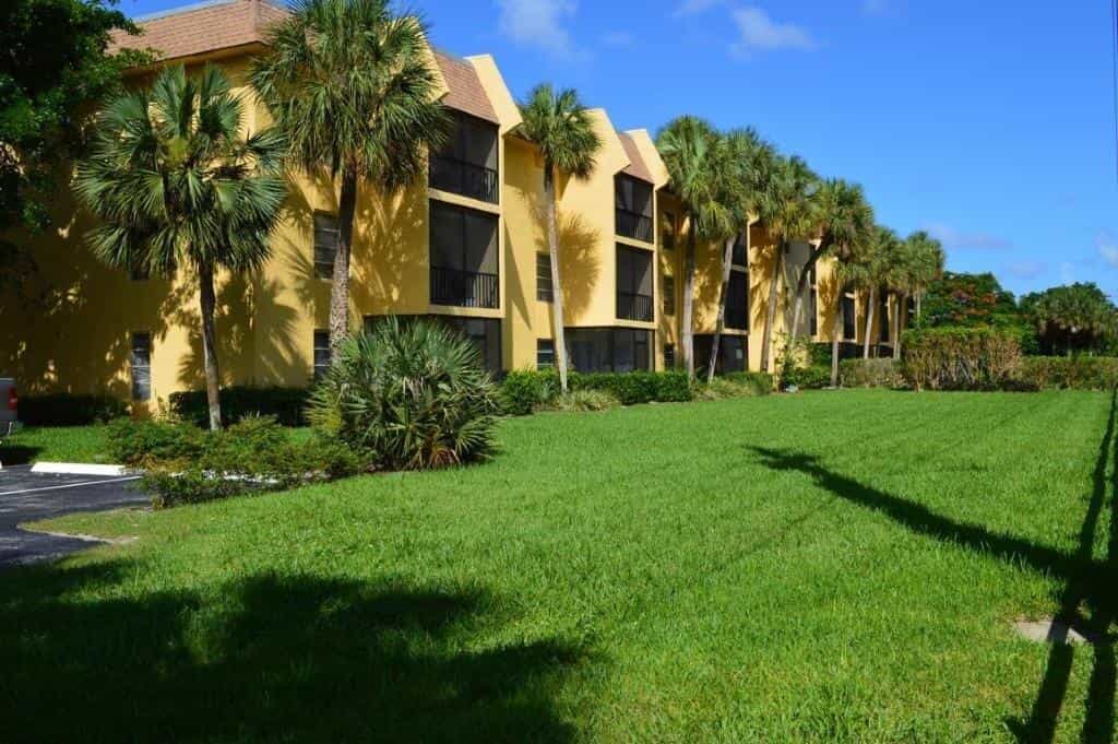 Residential in Boca Raton, Florida 11658478