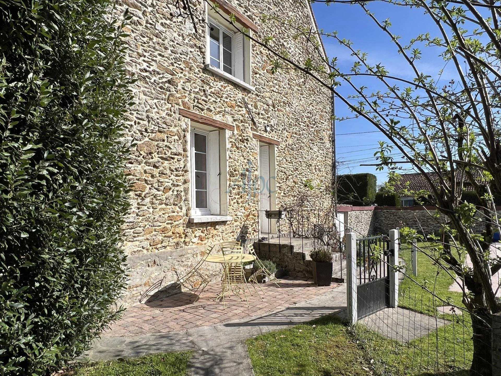 Dom w Faremoutiers, Seine-et-Marne 11658497