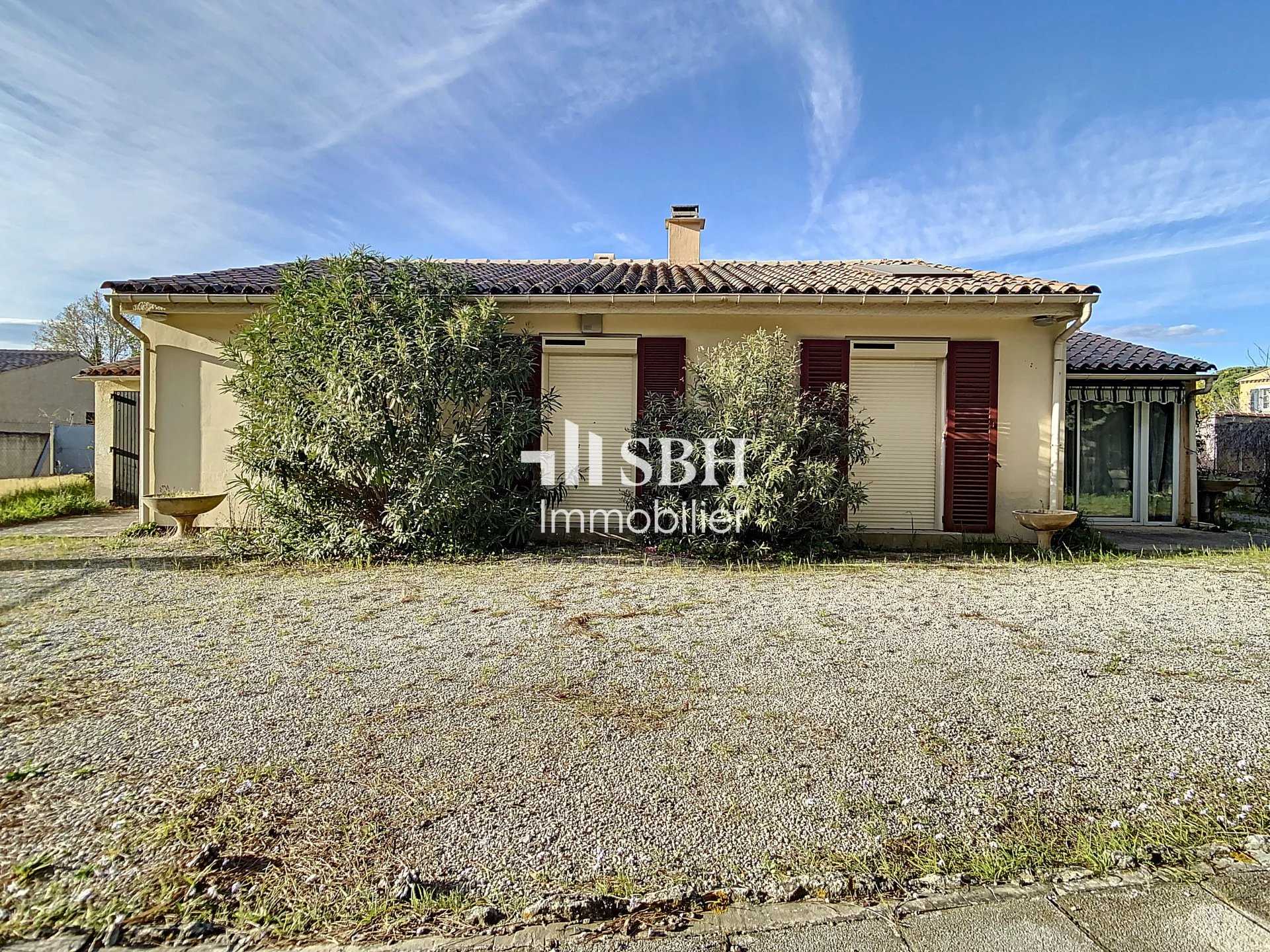 Huis in Maubec, Provence-Alpes-Cote d'Azur 11658548