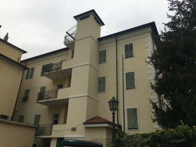 casa en Dolceacqua, Liguria 11658785