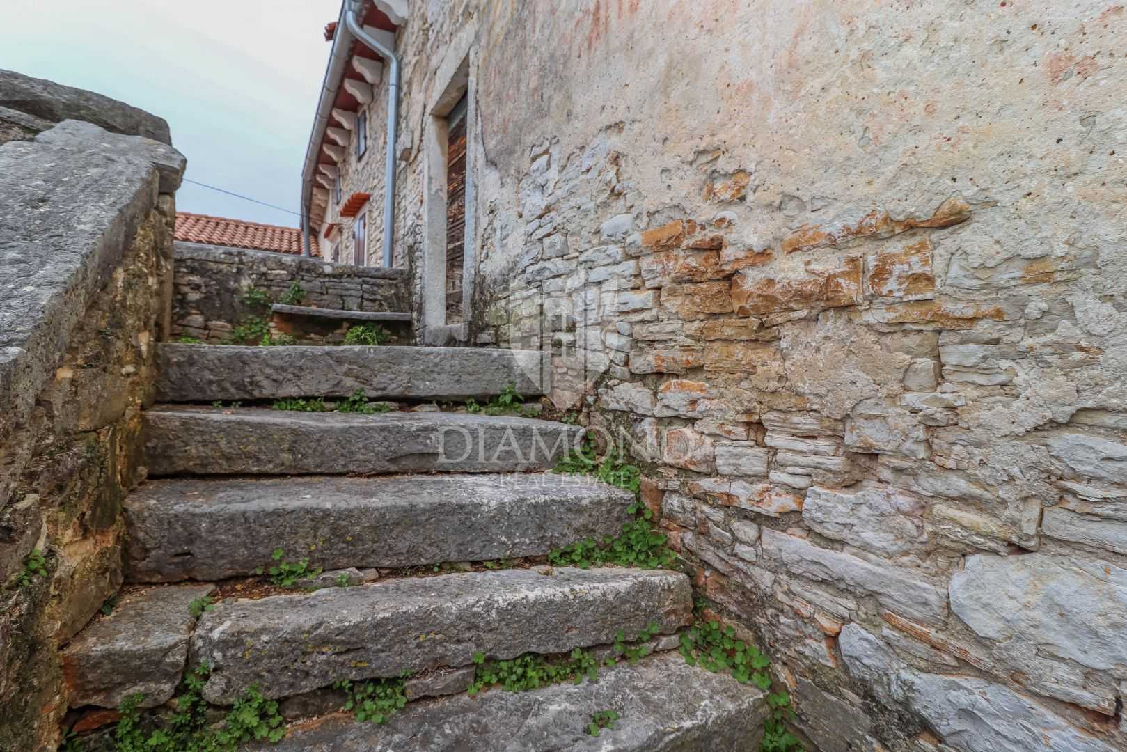 House in Kanfanar, Istarska Zupanija 11659003