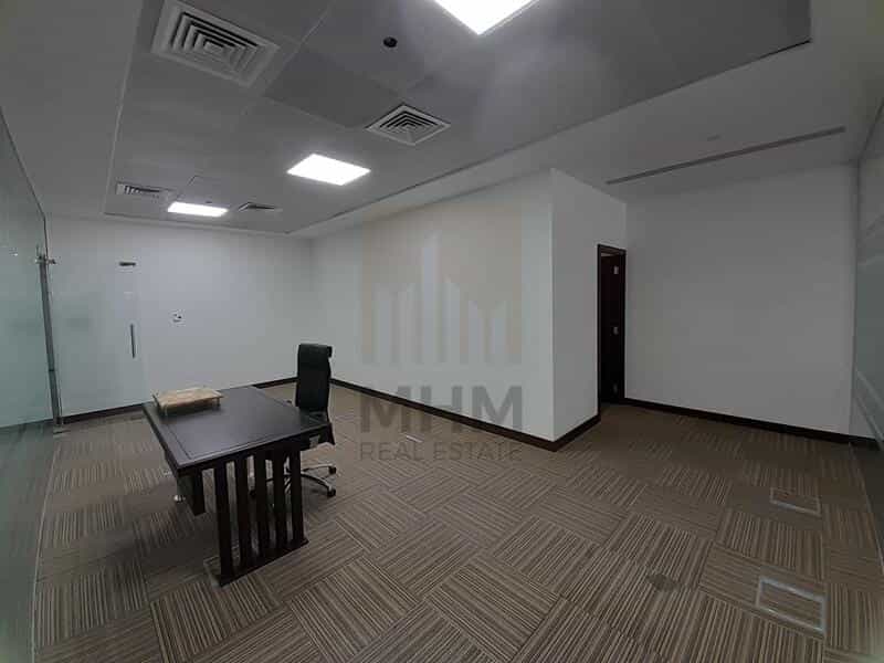 辦公室 在 Dubai, Dubai 11659043