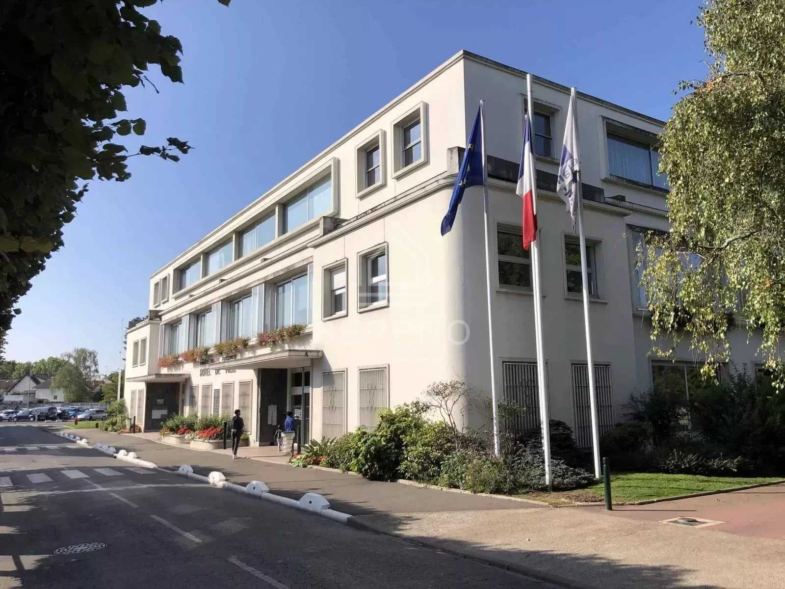Condominio en Le Blanc-Mesnil, Ile-de-France 11659246