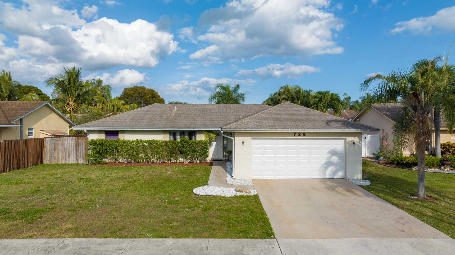House in Deerfield Beach, Florida 11659877