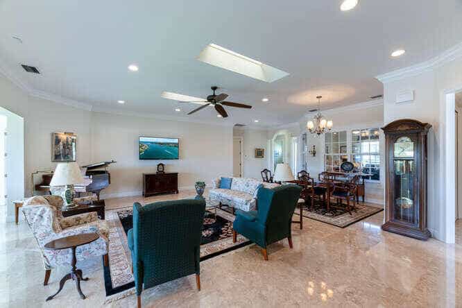 Residential in North Palm Beach, Florida 11659878