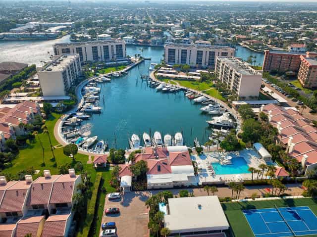 Eigentumswohnung im Boca Raton, Florida 11659891