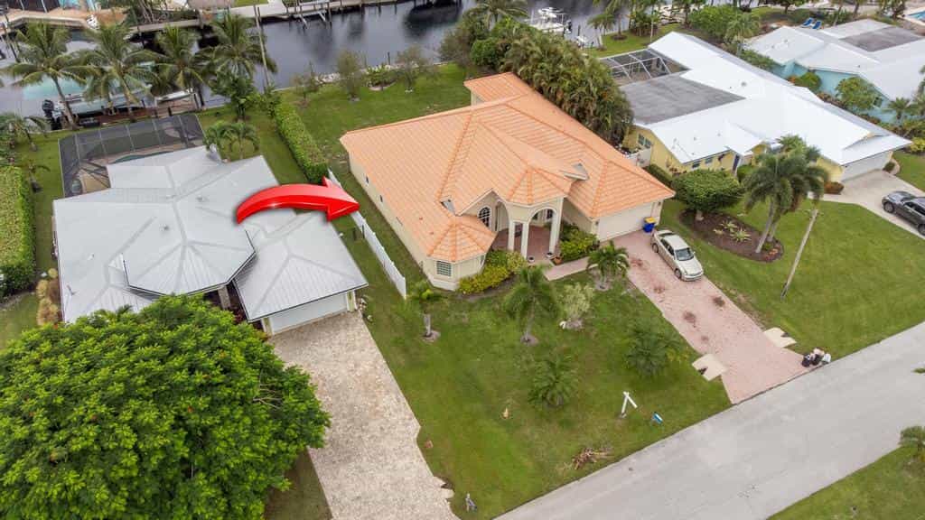 House in Palm City, Florida 11659900