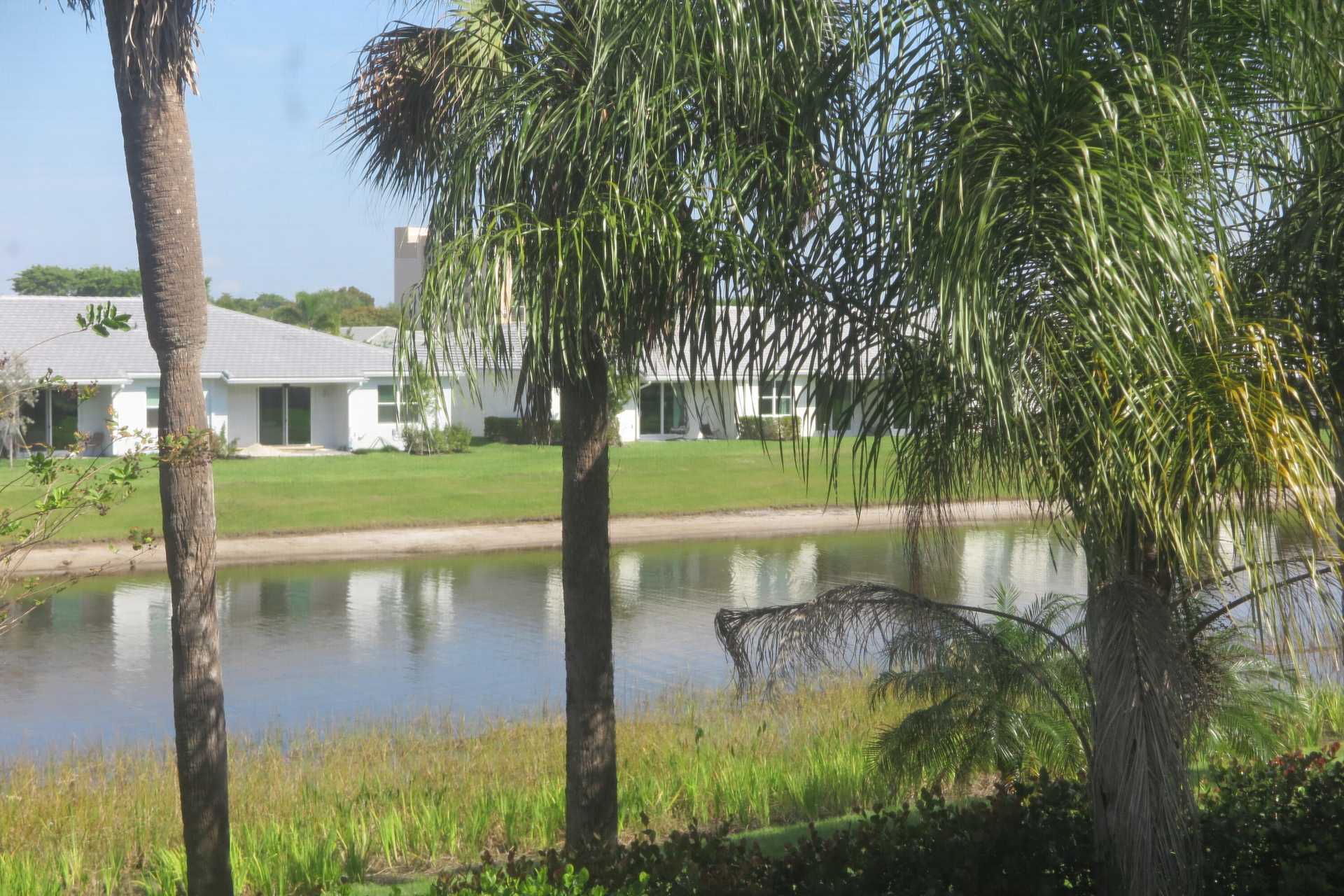 Condominium in Villages of Oriole, Florida 11659902