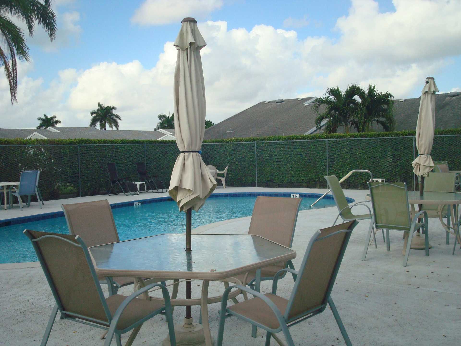 Condominium in West Palm Beach, Florida 11659915