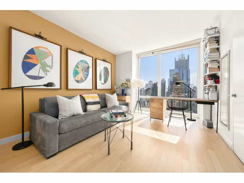 Condominium in New York, New York 11660181
