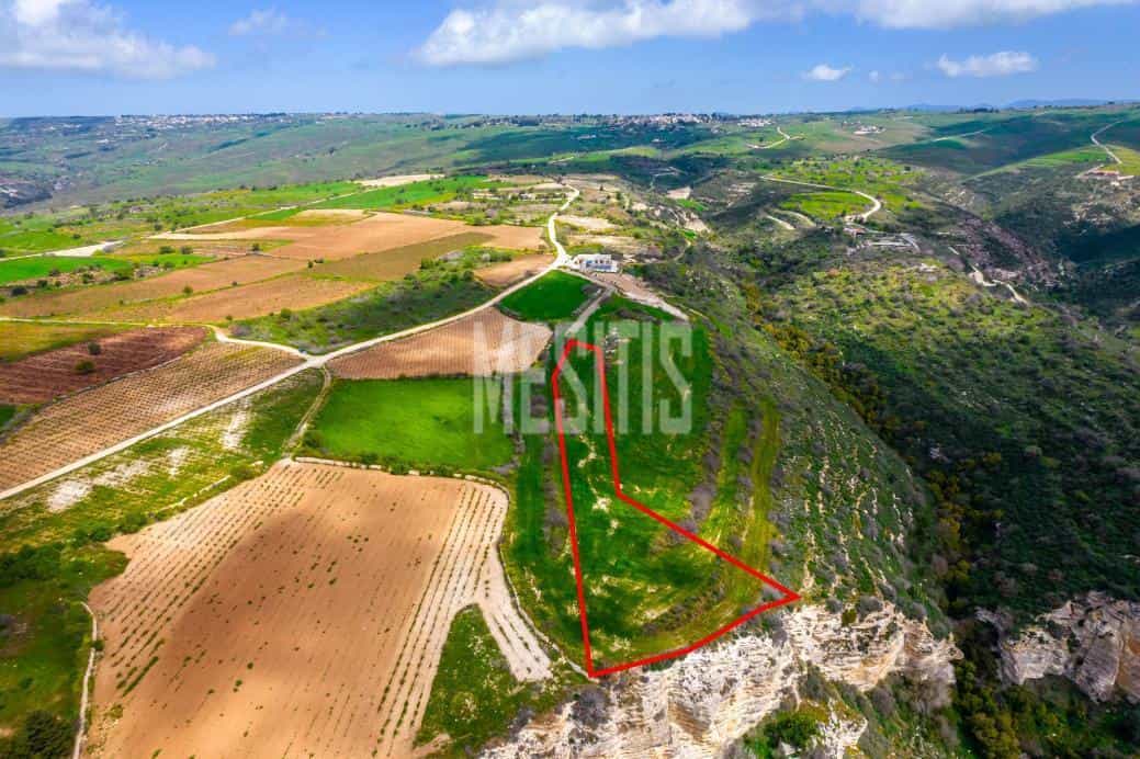 Tanah dalam Pegeia, Pafos 11660289