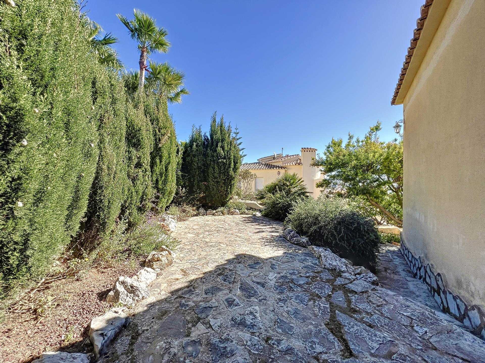 بيت في Cumbre del Sol, Comunidad Valenciana 11660530