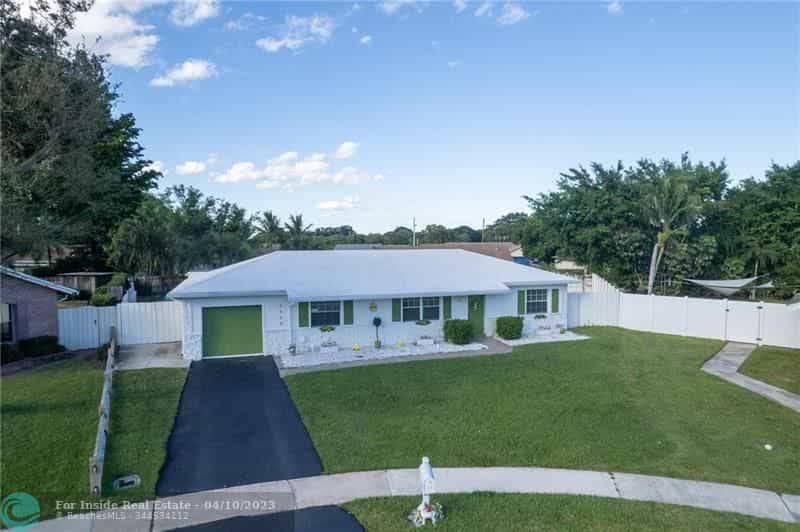House in Boca Raton, Florida 11660561