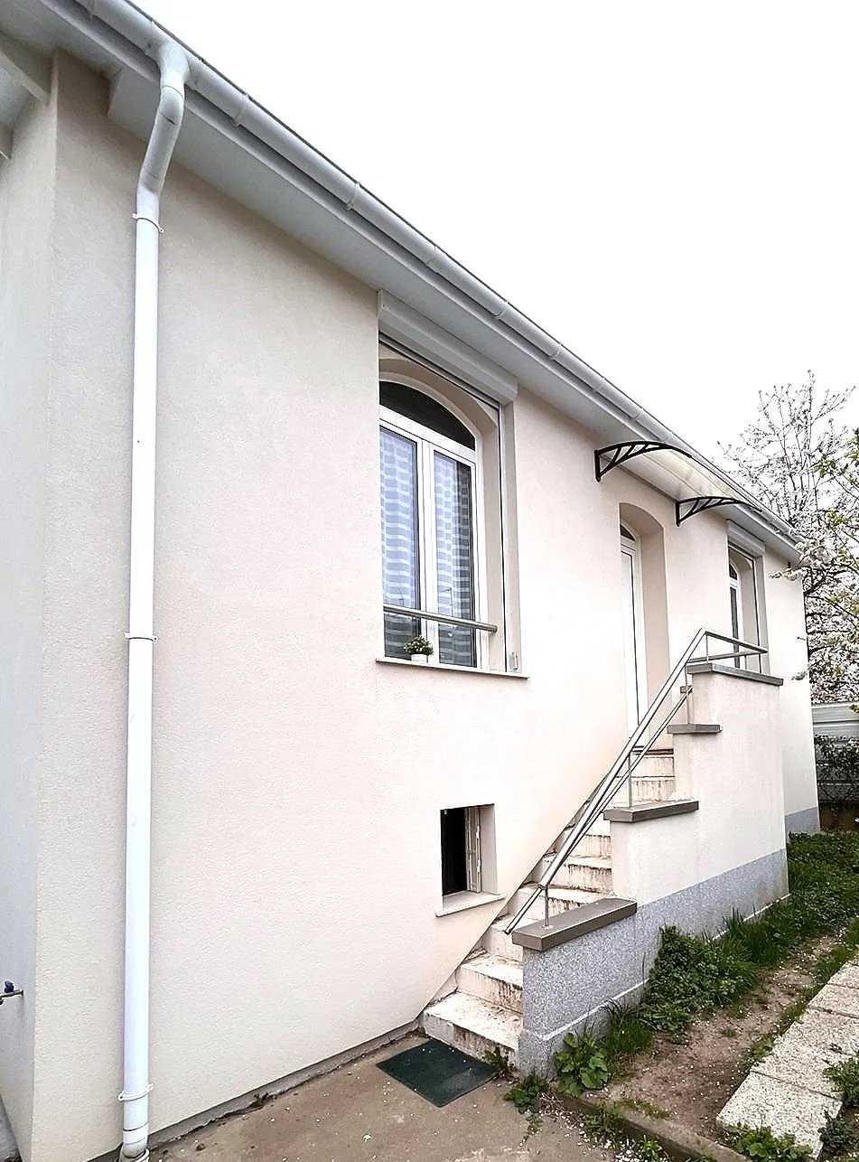 Other in Chennevieres-sur-Marne, Ile-de-France 11660577