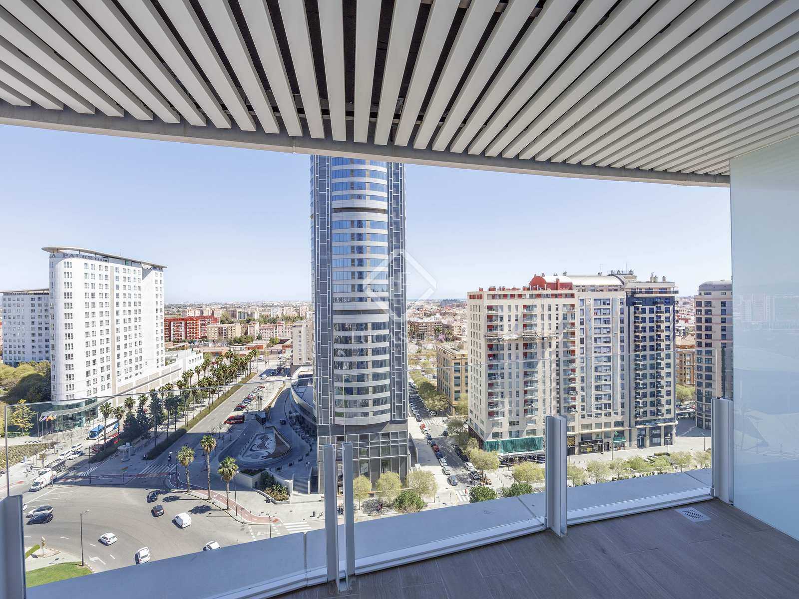 Condominium in Valencia, Valencian Community 11661082