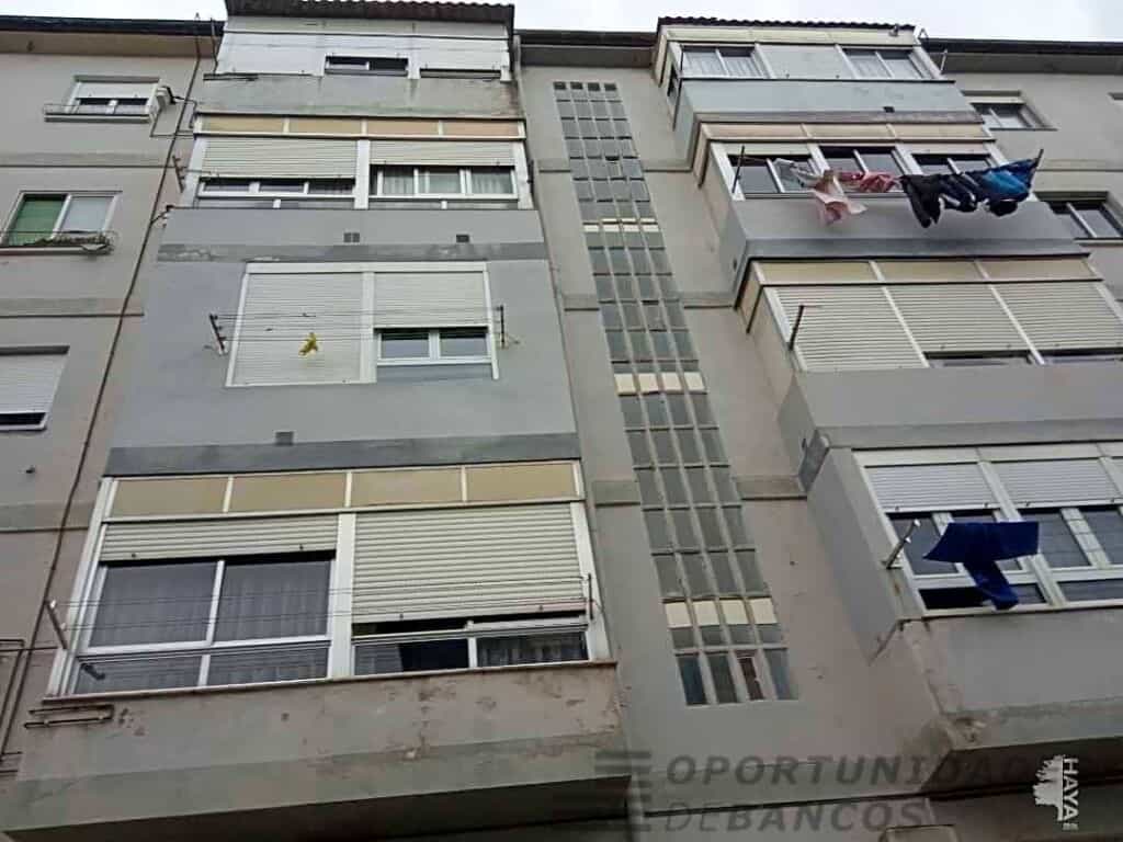 Condominium in Torrelavega, Cantabria 11661463