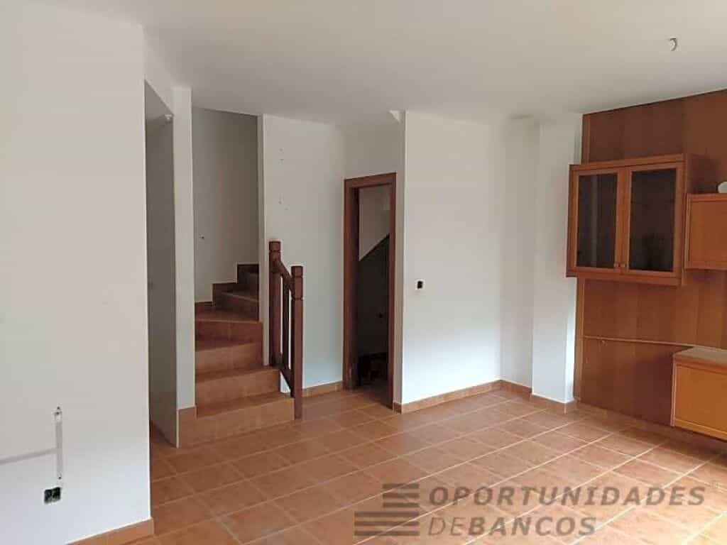 Condominium dans San Roque de Riomiera, Cantabrie 11661464