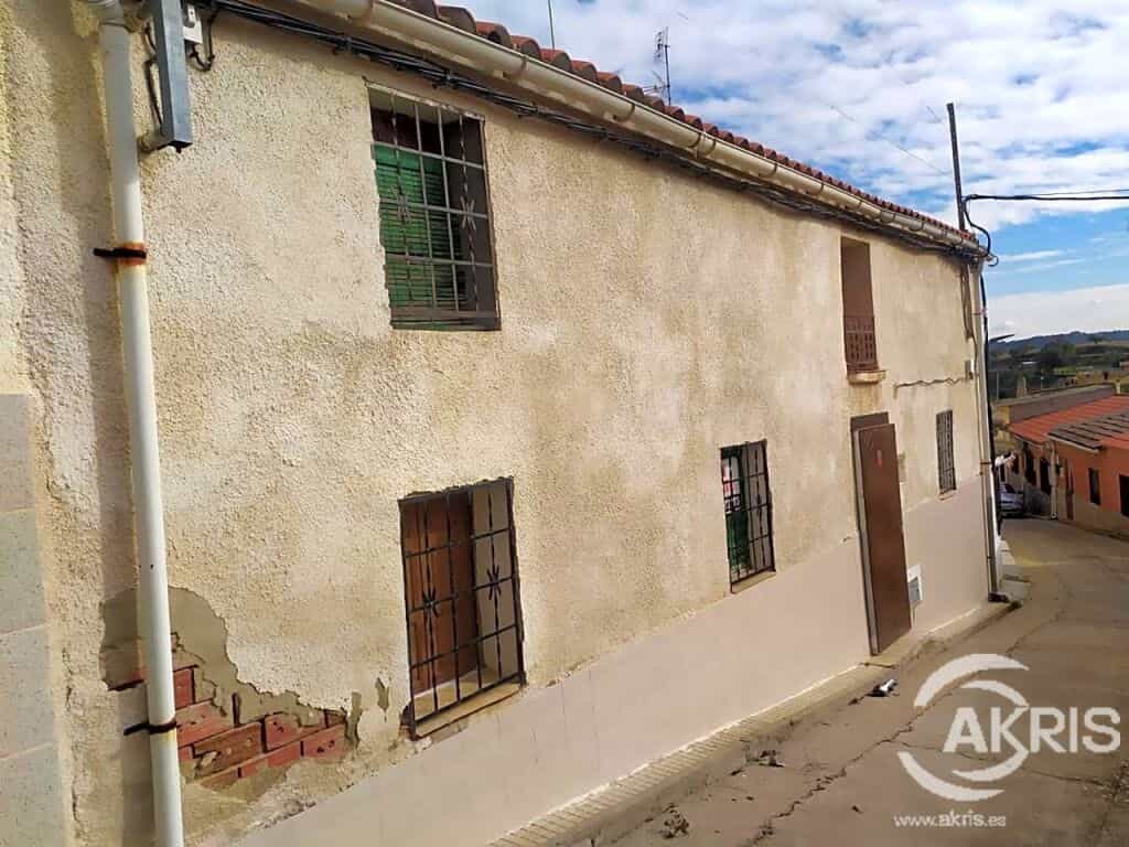 σπίτι σε Erustes, Castille-La Mancha 11661473