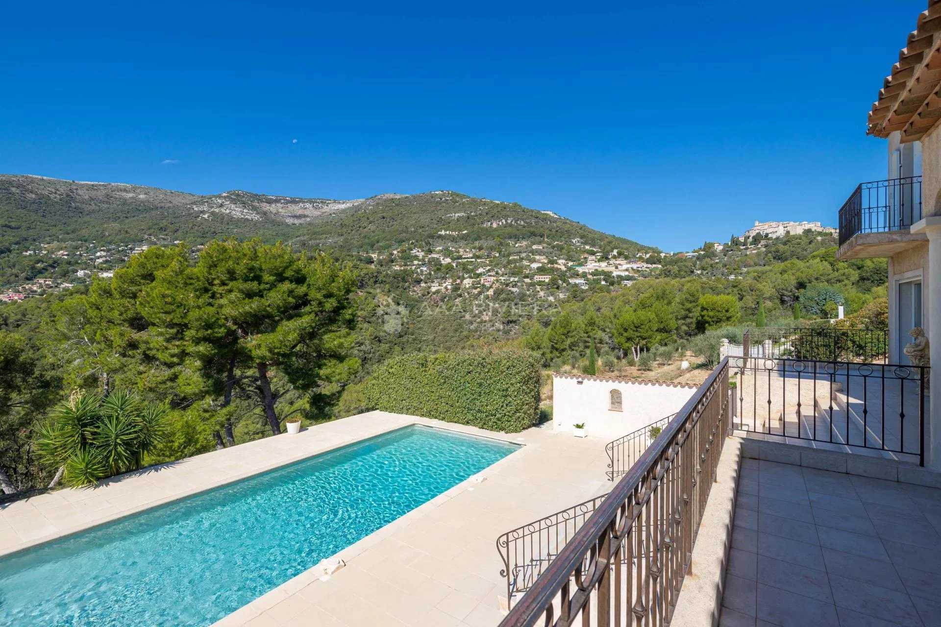 rumah dalam Carros, Provence-Alpes-Cote d'Azur 11661486