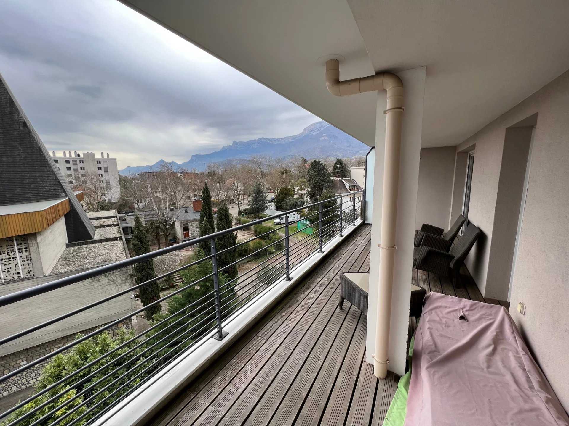 Talo sisään Grenoble, Isère 11661490
