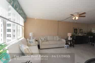 Condominio en Pompano Beach, Florida 11661516