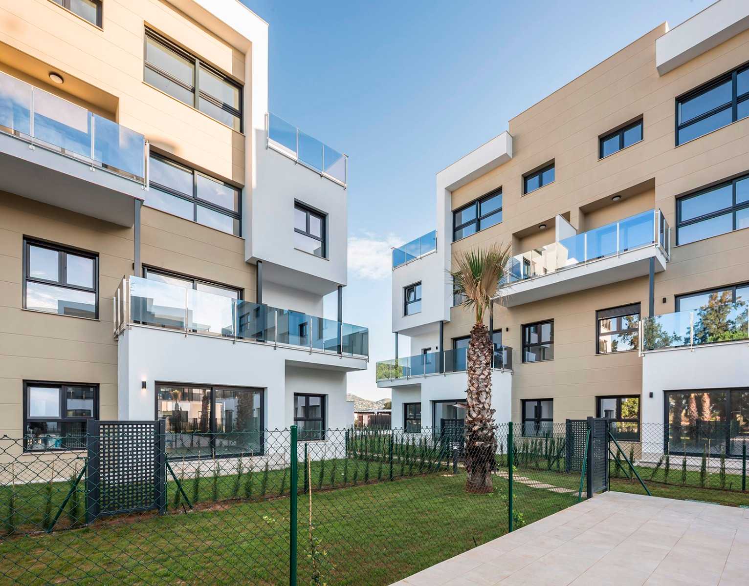 Condominium in Oliva, Comunidad Valenciana 11661810