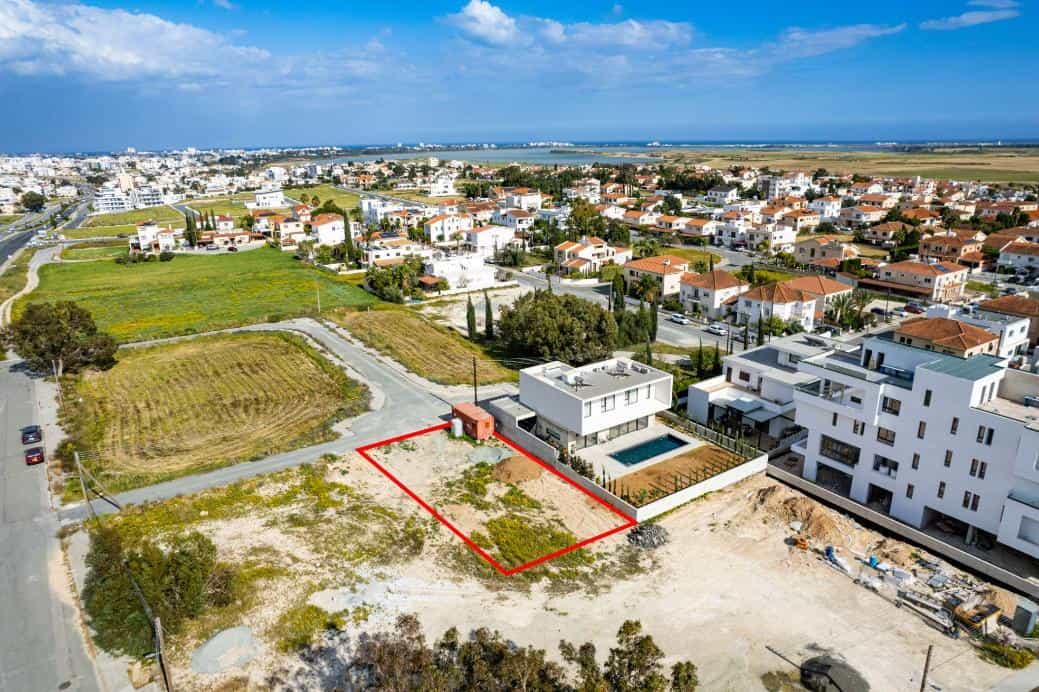 Tanah dalam Larnaca, Larnaka 11662124