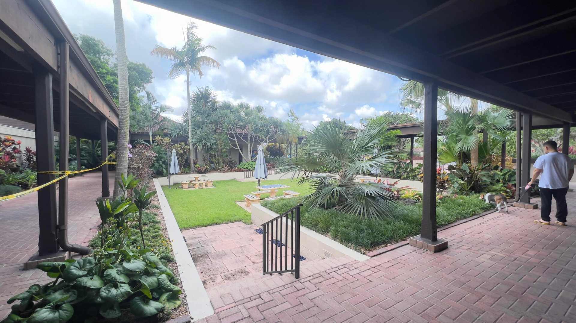 House in Miami, Florida 11662315