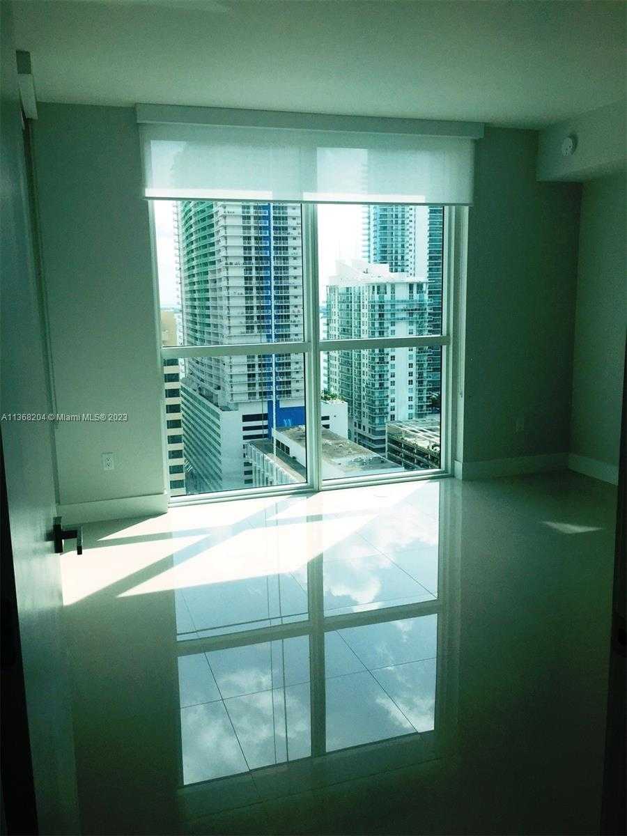 House in Miami, Florida 11662328