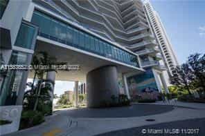 loger dans Miami, Florida 11662350