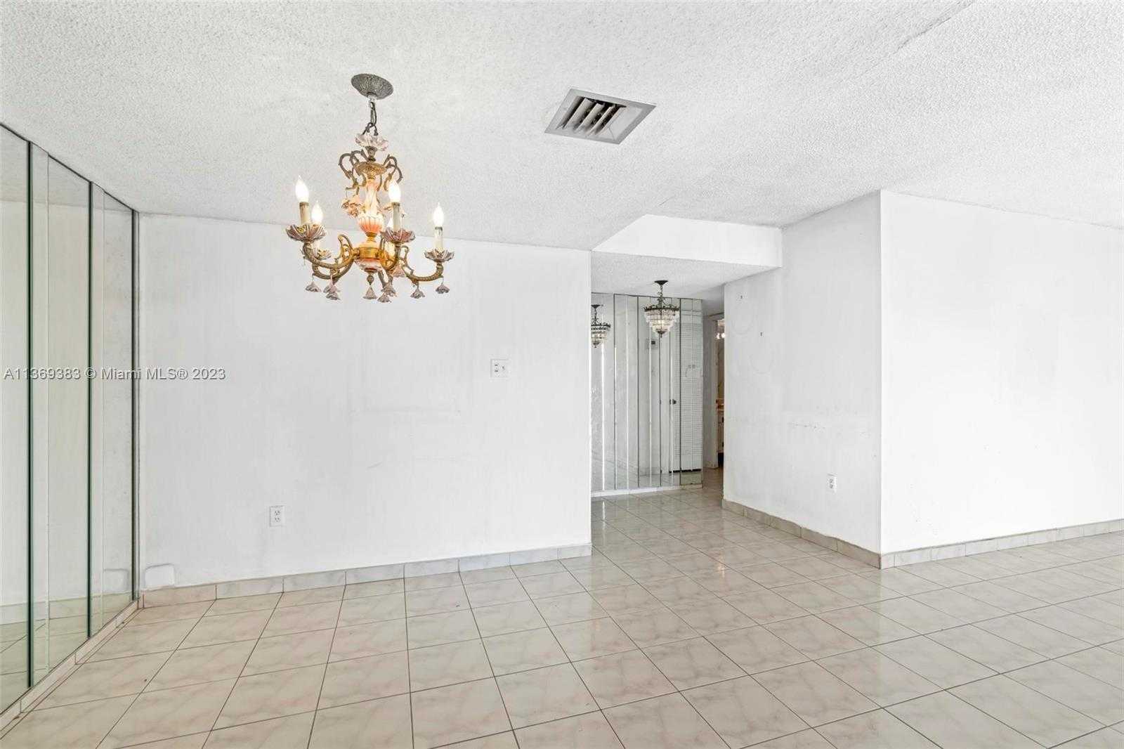 Condominium in Aventura, Florida 11662352
