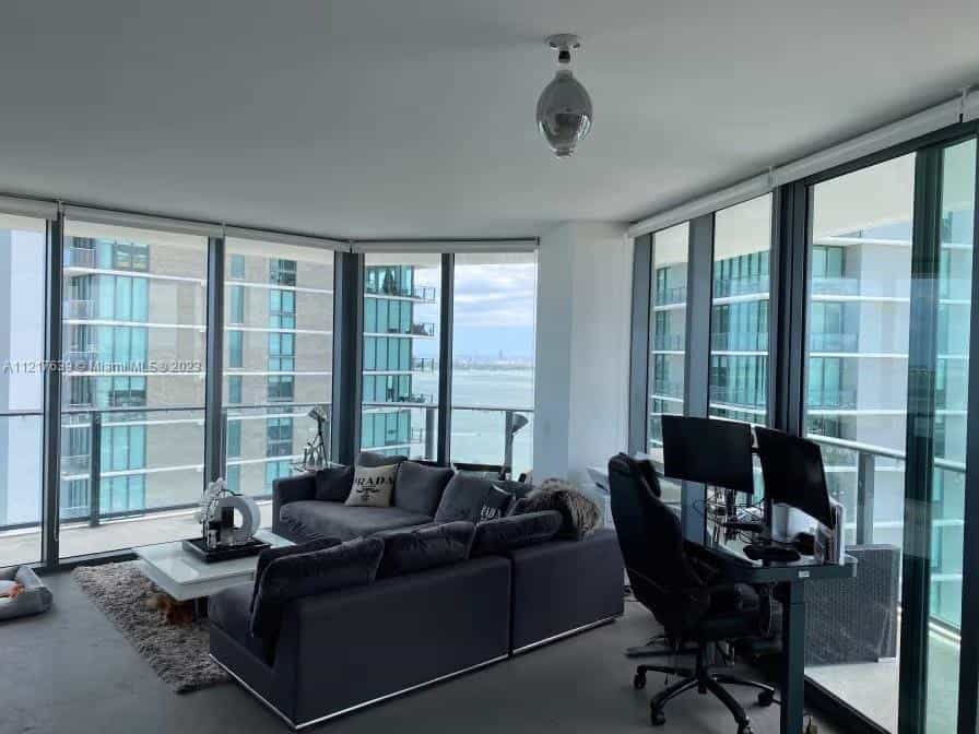 公寓 在 迈阿密, 佛罗里达 11662401