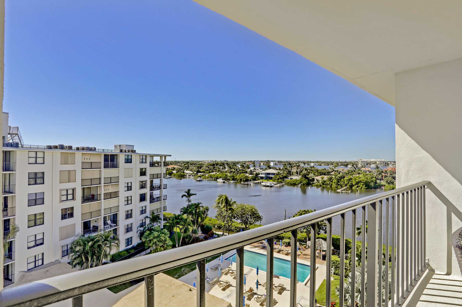 Condominium in Zuid Palm Beach, Florida 11662406