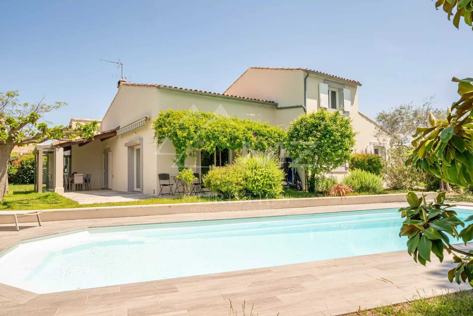 Hus i Manosque, Provence-Alpes-Cote d'Azur 11662440
